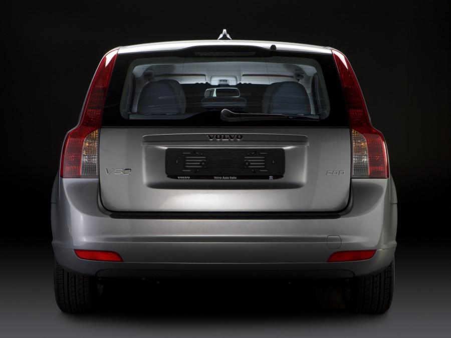  Volvo V50 2.0D 2007 года  (фото 3 из 6)